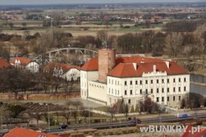 panorama Głogowa - zamek i wieża artyleryjska